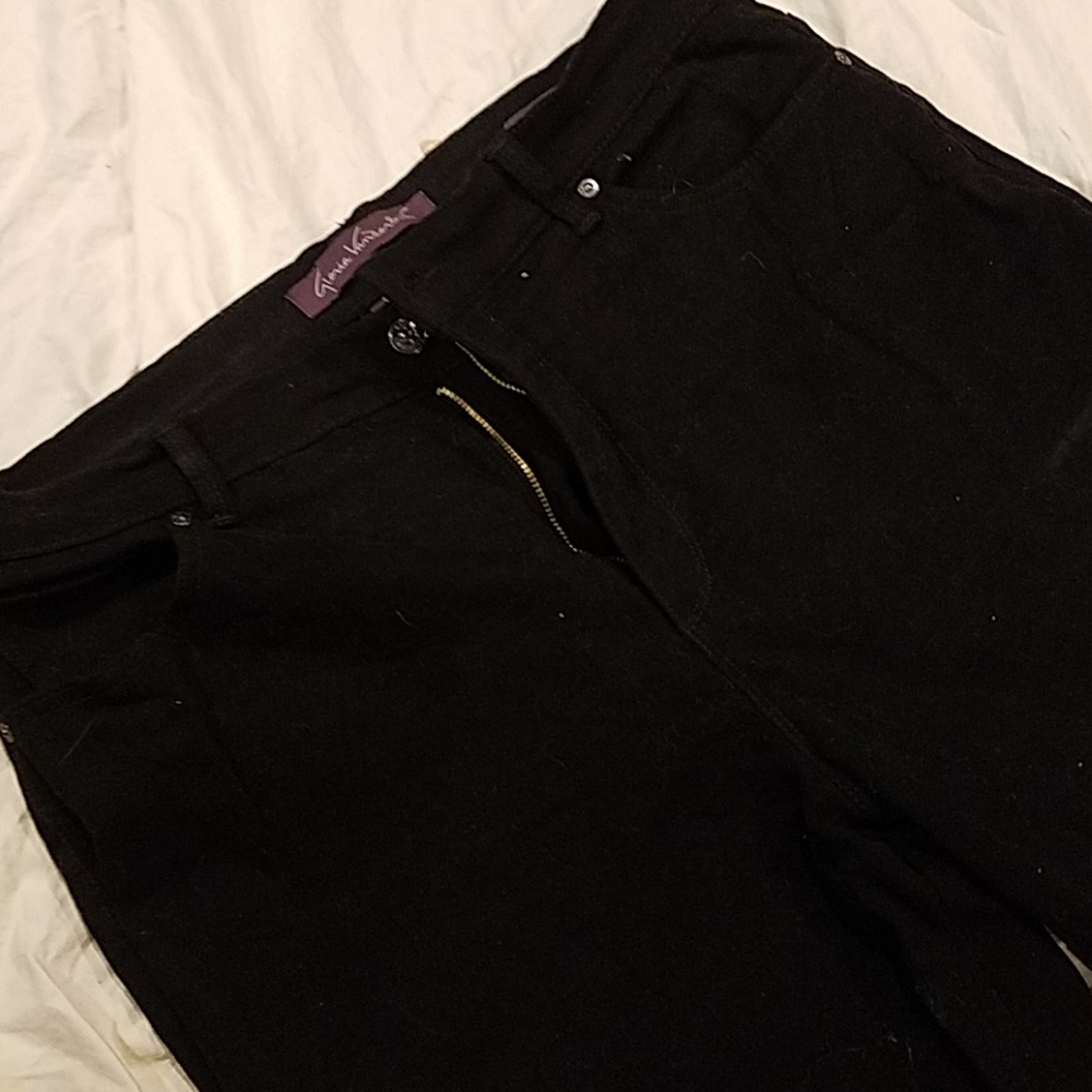 Jeans - Picture 2 of 3